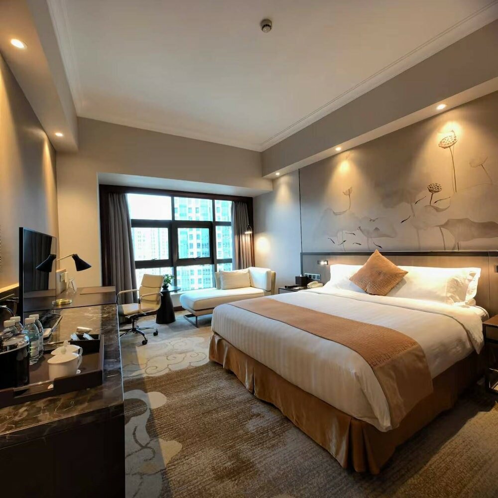 Фото Pine City Hotel