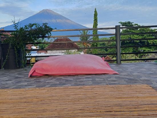 Фото Amed Sari Beach Guesthouse