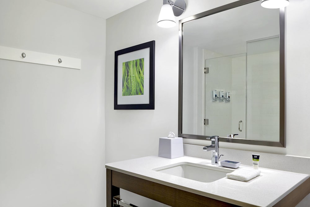Фото Four Points by Sheraton Moncton