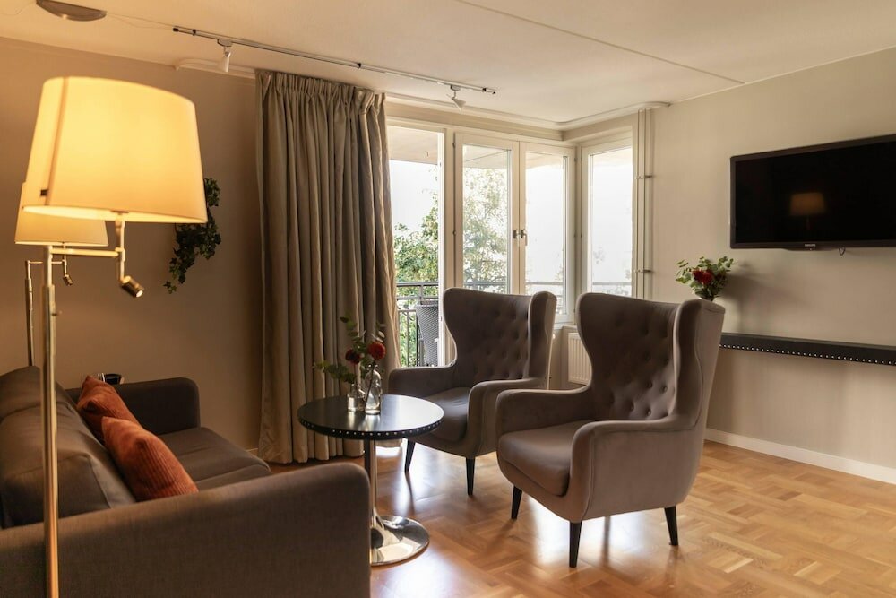 Фото Home Hotel Tapto