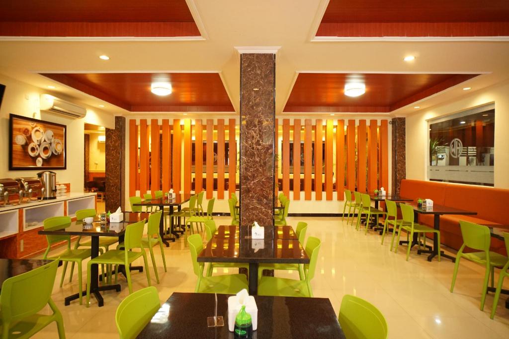 Фото Oyo 147 Hotel Winer