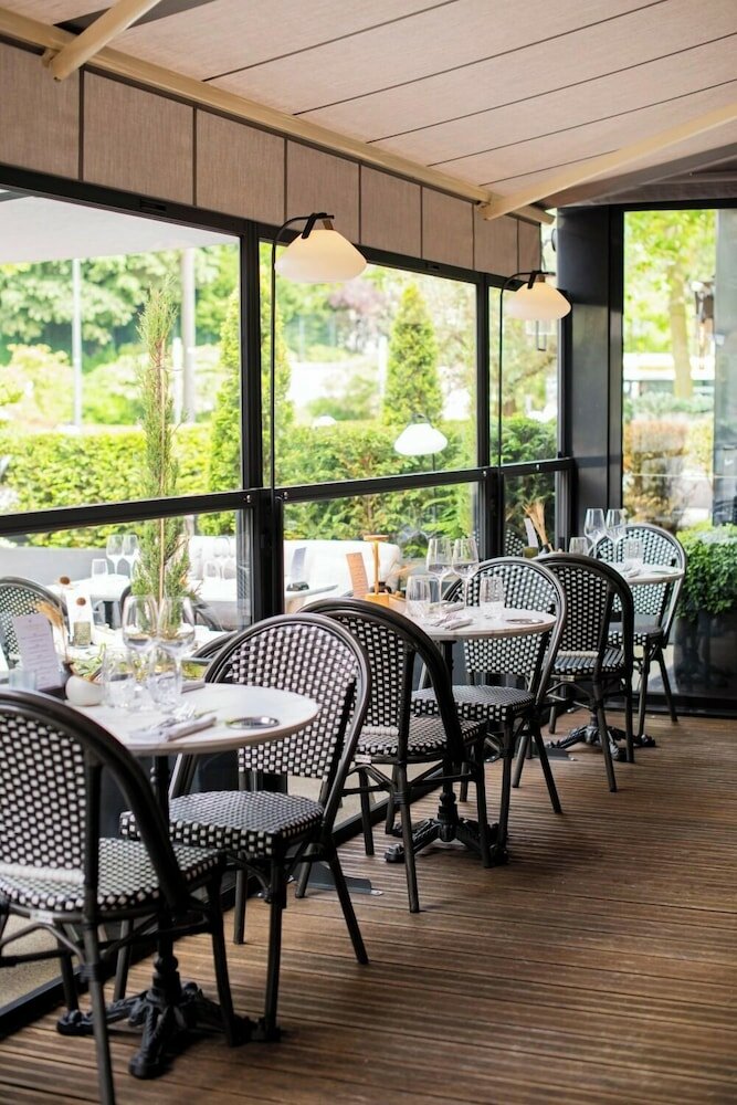 Фото Hôtel Le Boeuf Couronné