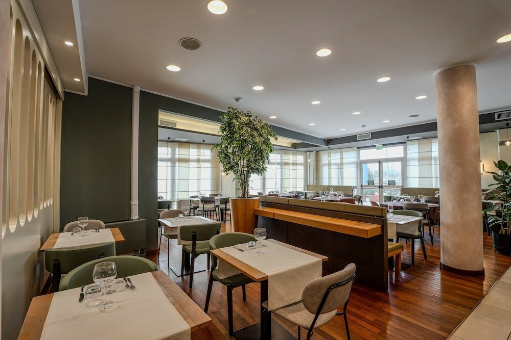 Фото Tulip Inn Turin West