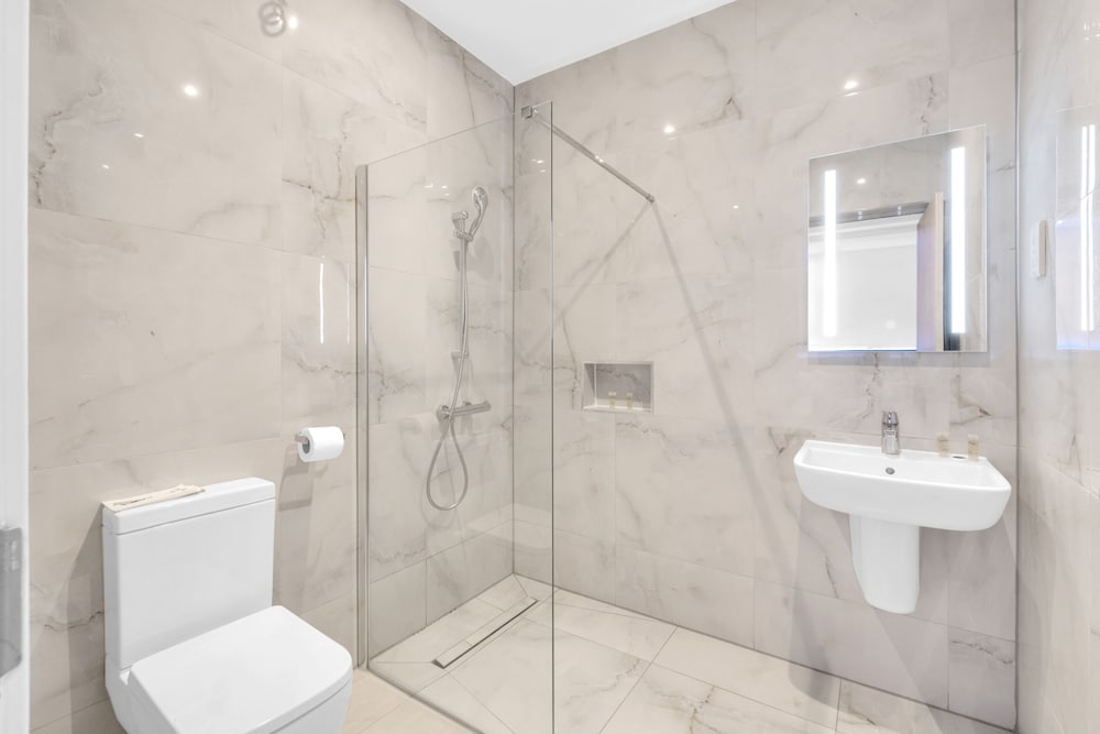 Фото Signature London