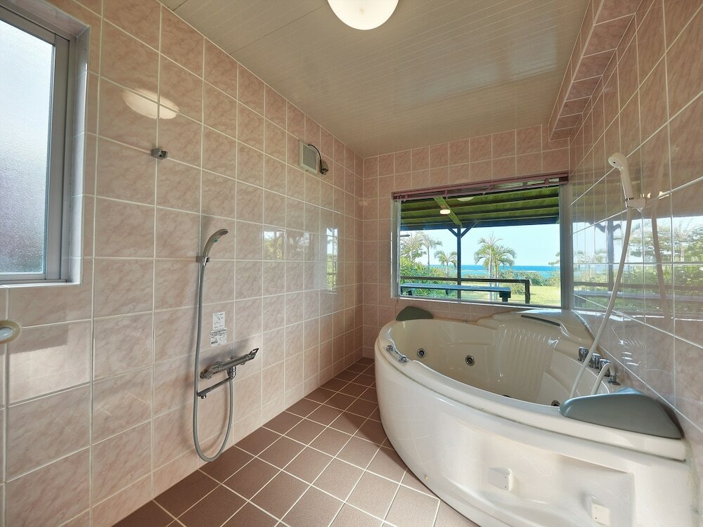 Фото Nagahama Beach Resort Kanon