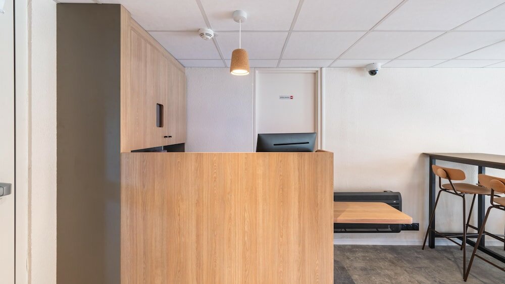 Фото Premiere Classe Lille Nord - Roncq