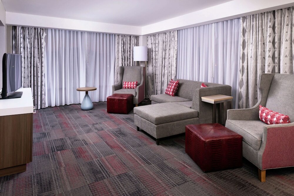 Фото Hilton Garden Inn Columbia Downtown, Sc