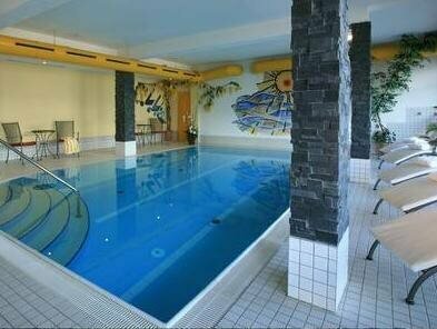 Гостиница Hotel Waldfriede в Фюгене