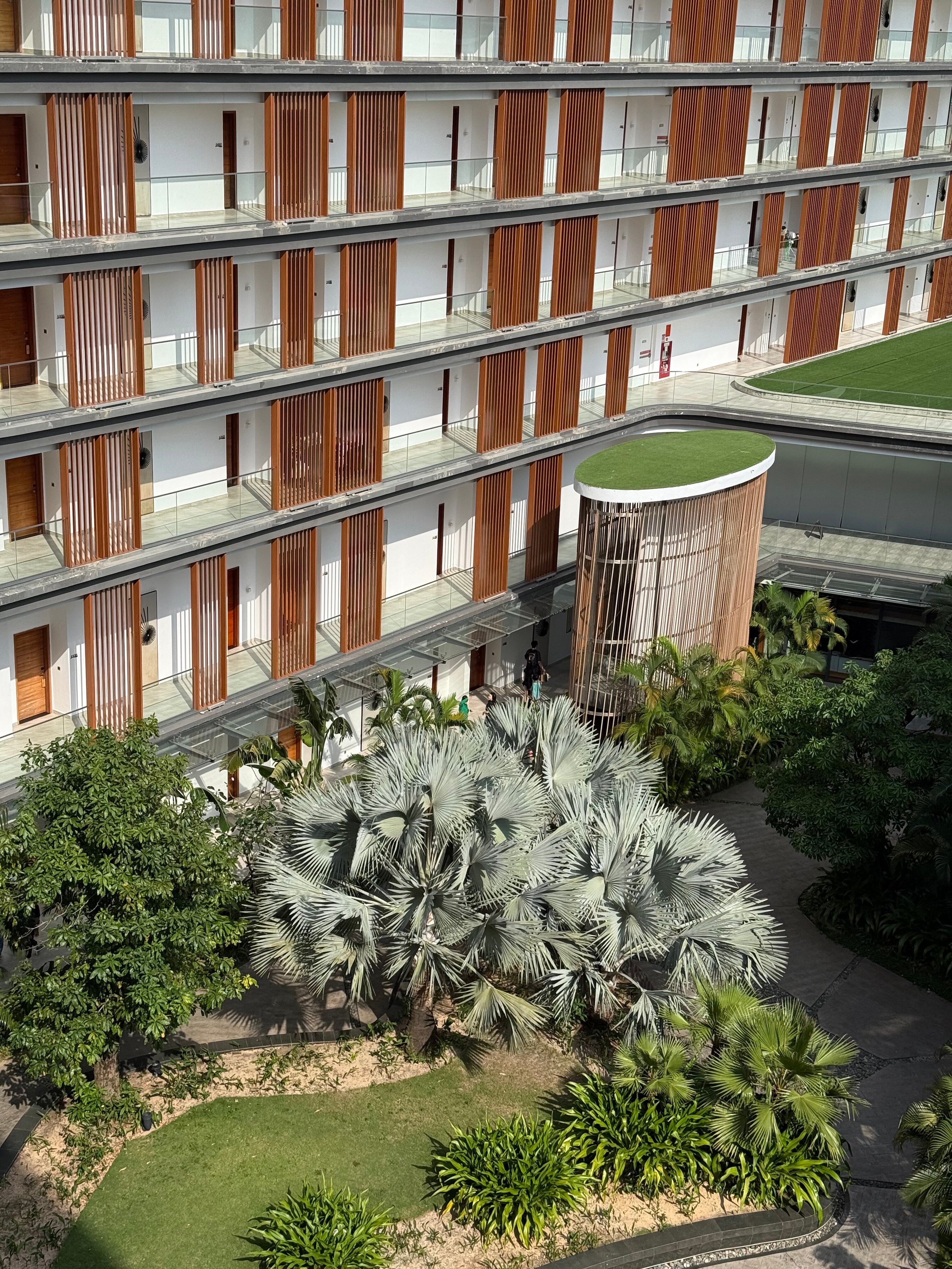Фото Movenpick Resort Waverly Phu Quoc