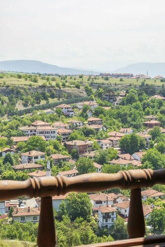 Гостиница Saffronia1900 Boutique Hotel в Карабюке