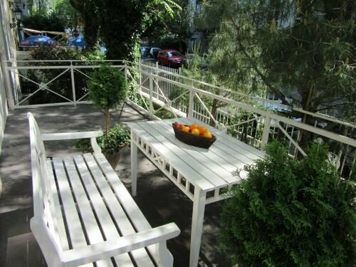 Гостиница Dirazi Guesthouse во Франкфурте-на-Майне