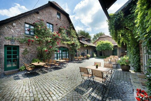 Гостиница Landgut Ramshof в Фирзене