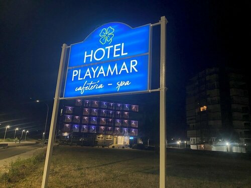 Гостиница Hotel Playamar Spa в Ларедо