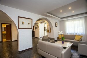 отель Royal Apart Hotel
