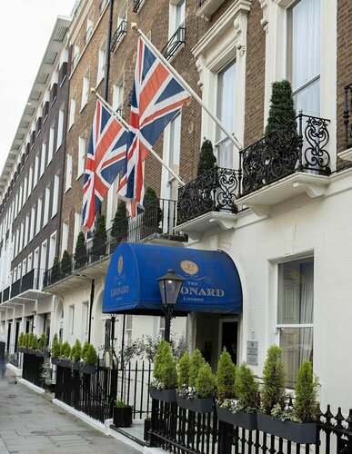 The Leonard Hotel