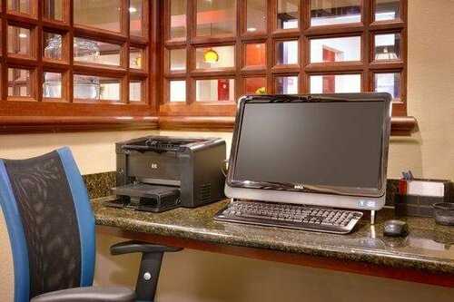 Гостиница TownePlace Suites by Marriott Boise West/Meridian в Меридиане