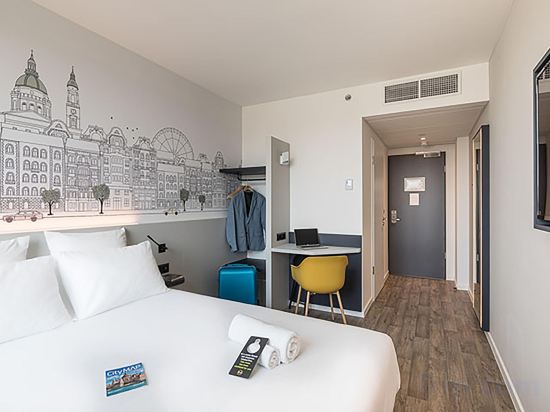Фото B&b Hotel Budapest City