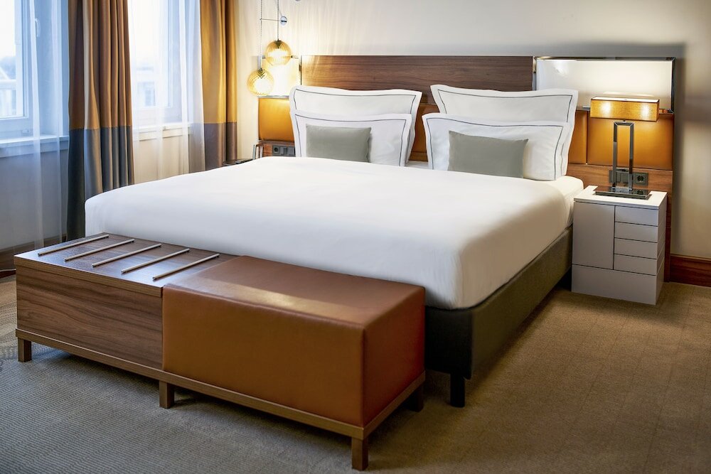 Фото Reichshof Hotel Hamburg