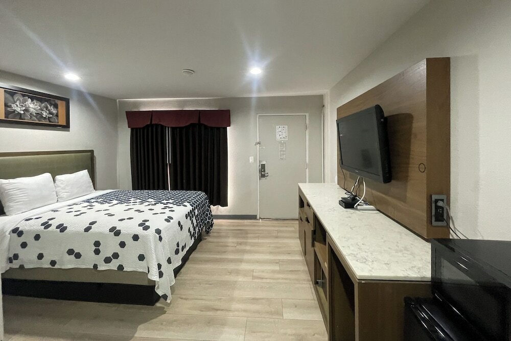 Фото Big 7 Motel