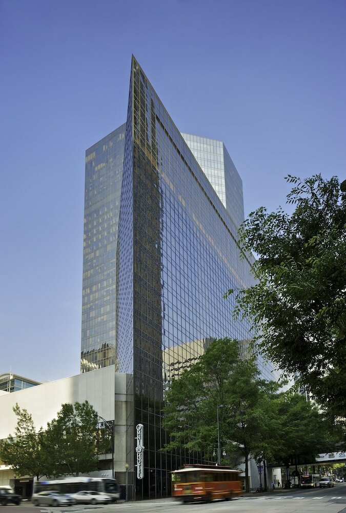 Фото Omni Charlotte Hotel