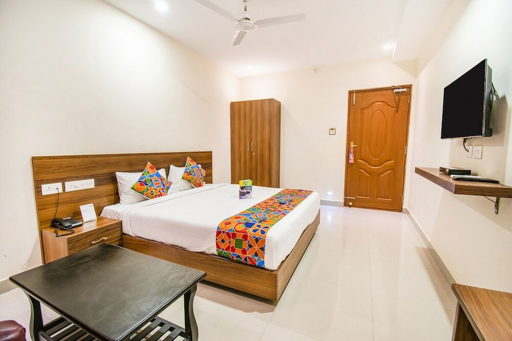 Фото Fabhotel Thejas Paaradise