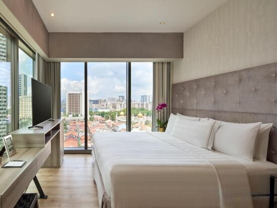 Фото Pan Pacific Serviced Suites Beach Road