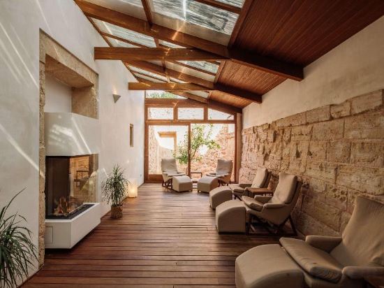 Фото Fontsanta Hotel Thermal SPA & Wellness - Adults Only