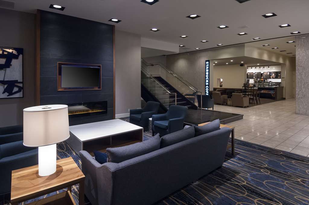 Фото DoubleTree by Hilton Hotel London Ontario