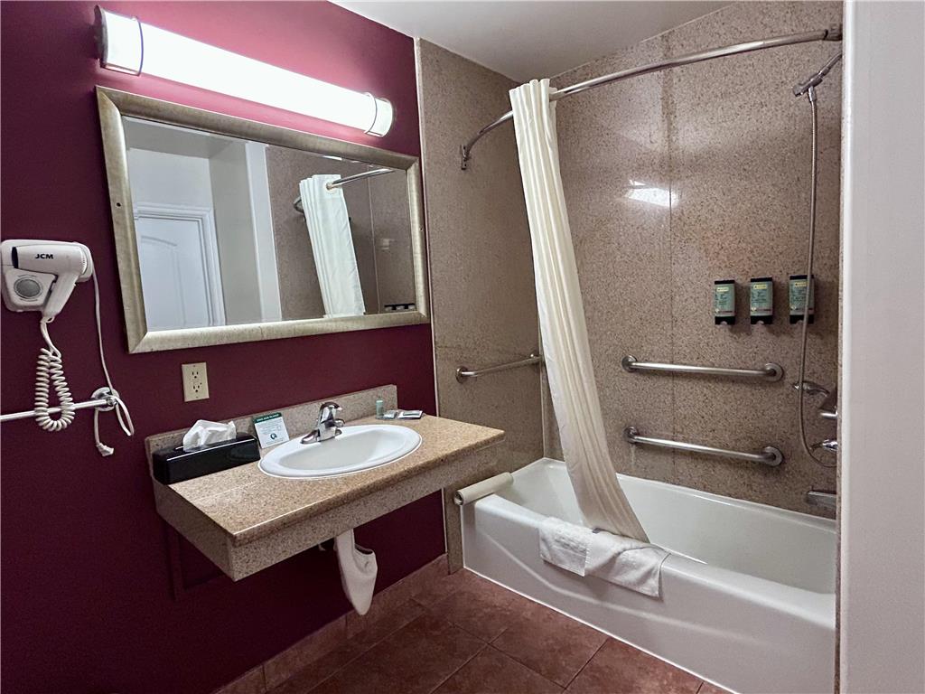 Фото Best Western Burbank Airport Inn