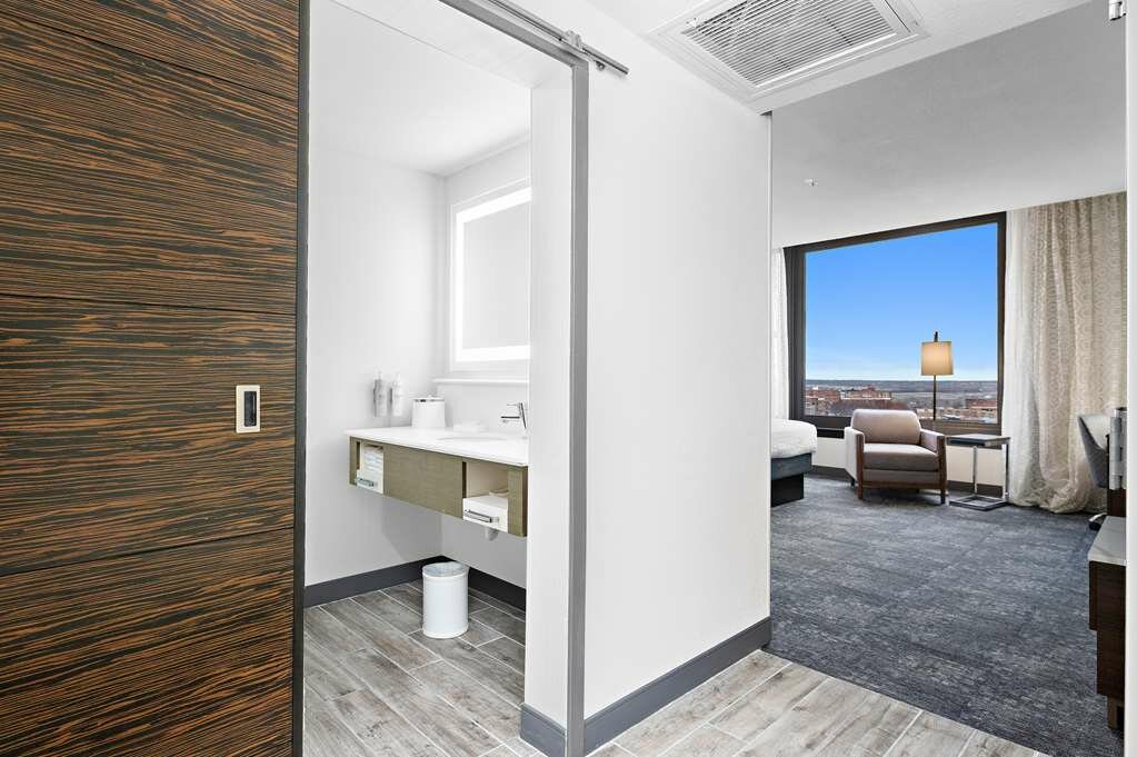 Фото Hampton Inn Kansas City/Downtown Financial District