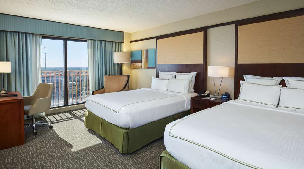 Фото DoubleTree by Hilton Hotel Orlando at SeaWorld