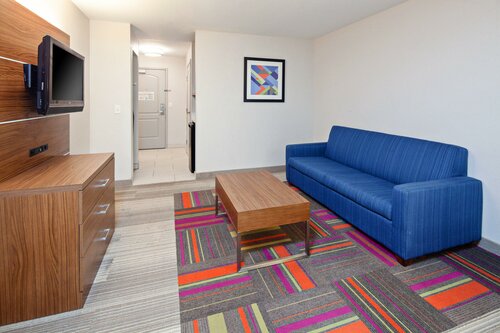 Гостиница Holiday Inn Express & Suites Clovis-Fresno Area в Кловисе
