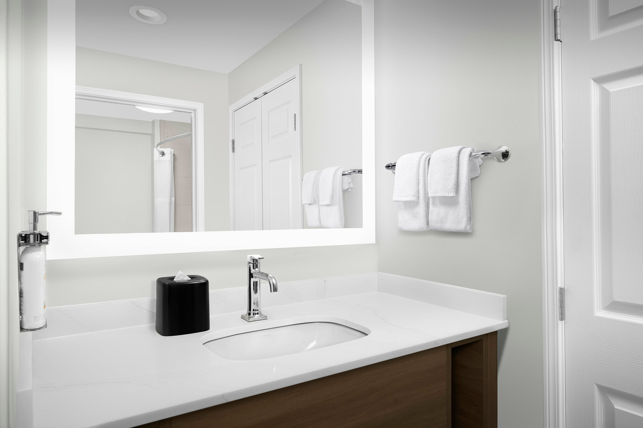 Фото Staybridge Suites Columbia, an Ihg Hotel