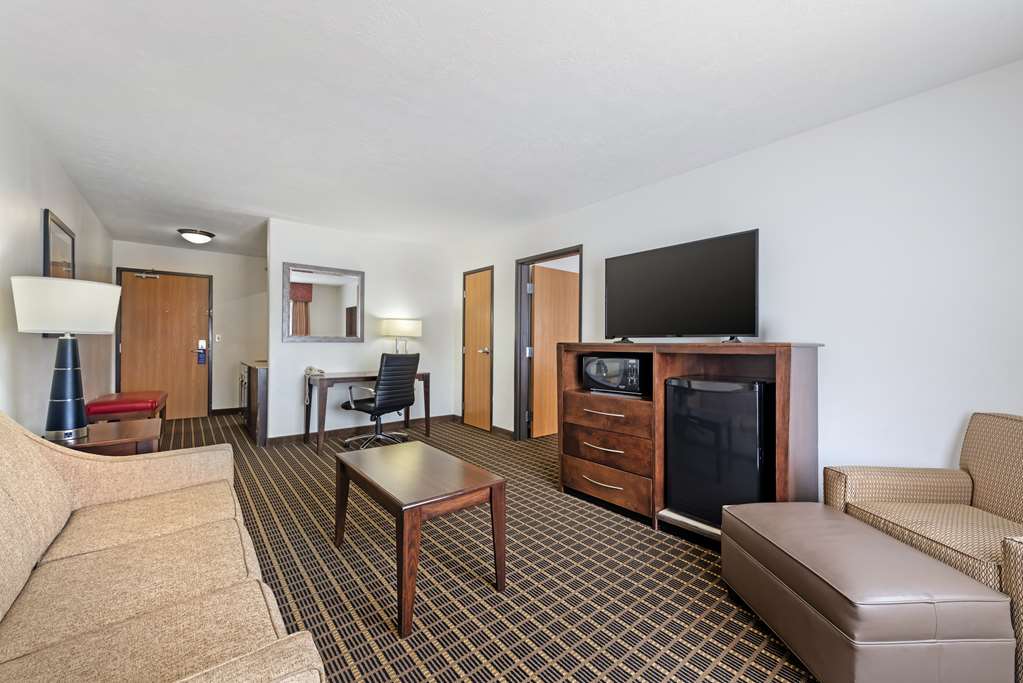 Фото Best Western Plus Eagleridge Inn & Suites
