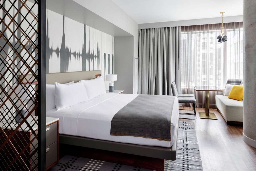 Фото The Sound Hotel Seattle Belltown, Tapestry Collection by Hilton