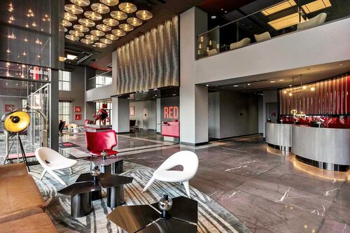 Гостиница Radisson Red Danang в Дананге