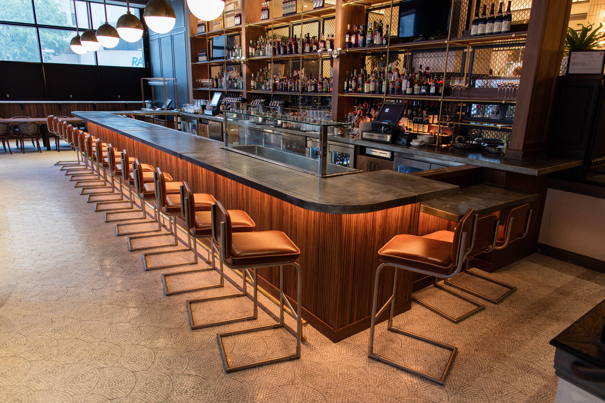 Фото Kimpton Cardinal Hotel, an IHG Hotel