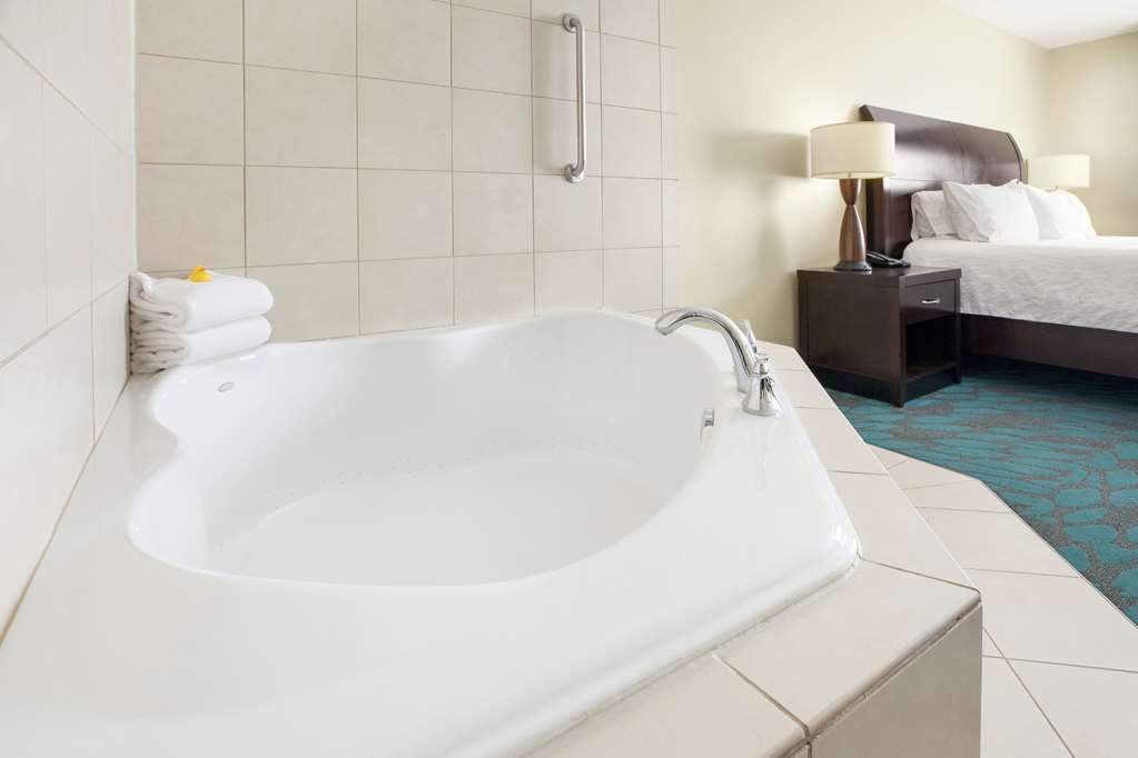 Фото Hilton Garden Inn Fargo