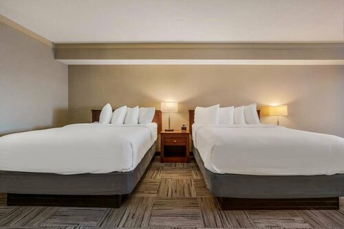 Гостиница Best Western Brantford Hotel & Conference Centre в Брантфорде