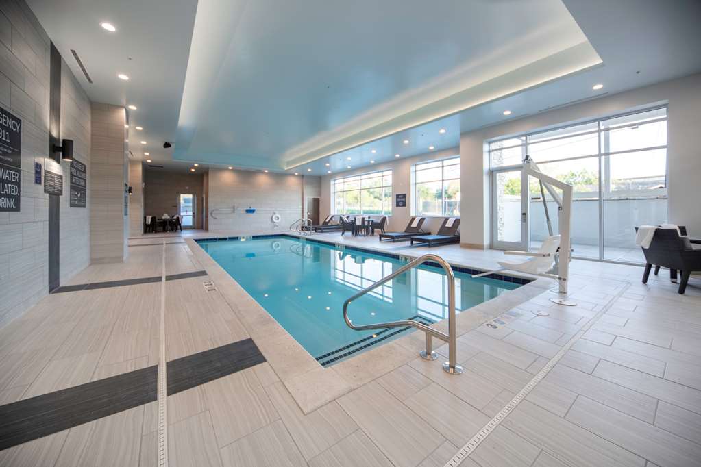 Фото Hilton Garden Inn Fremont Milpitas