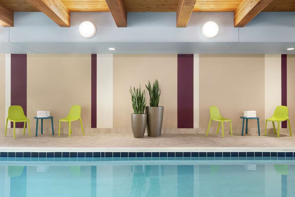 Фото Home2 Suites by Hilton Overland Park