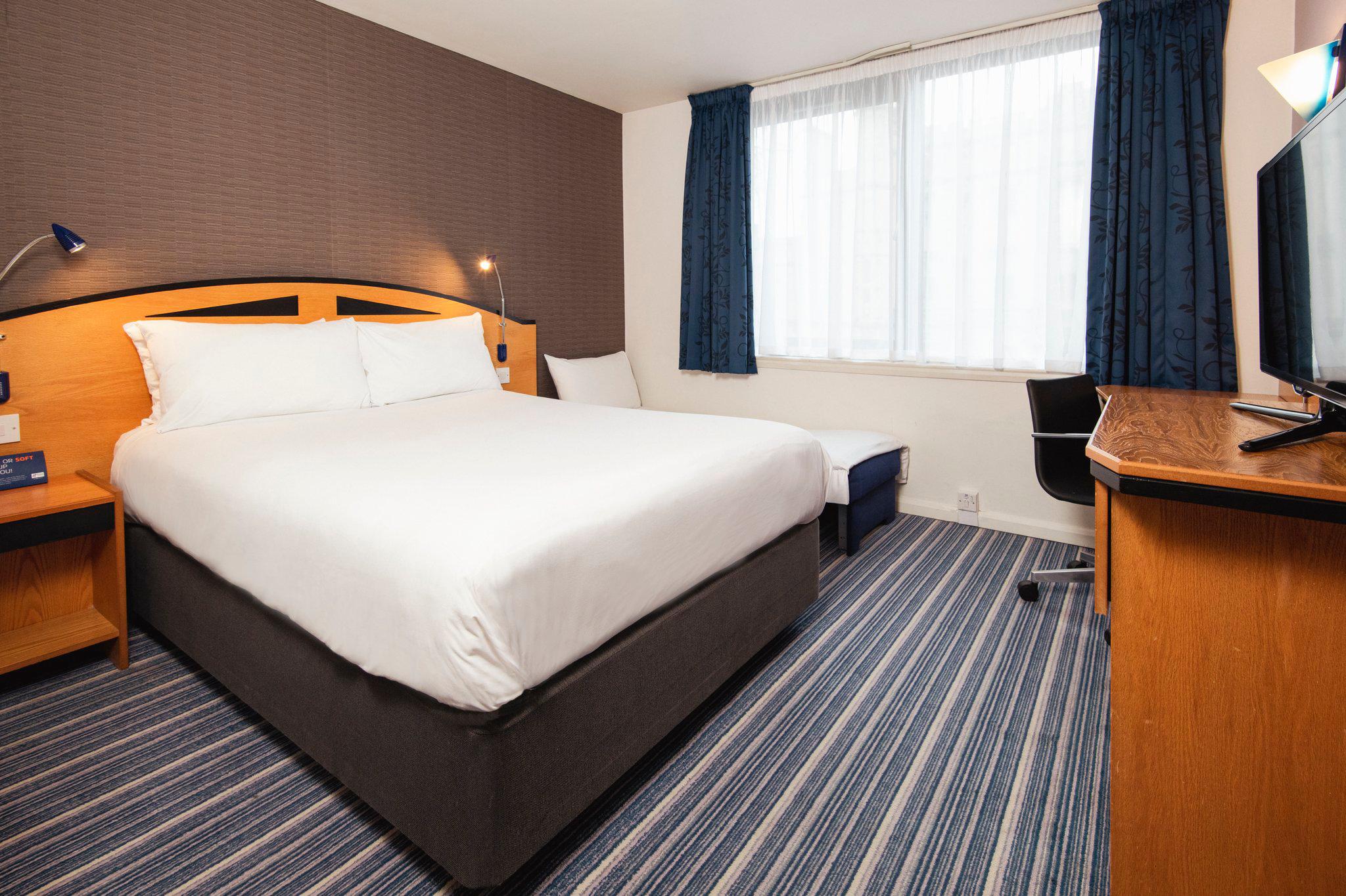 Фото Holiday Inn Express Bristol City Centre by IHG