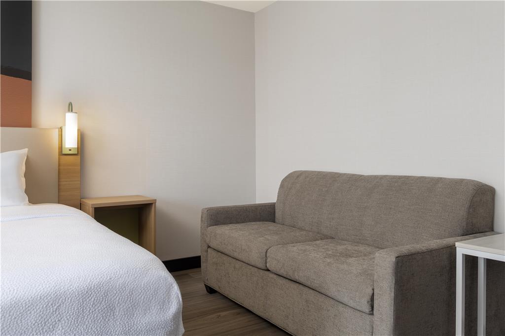 Фото Spark by Hilton Woodstock