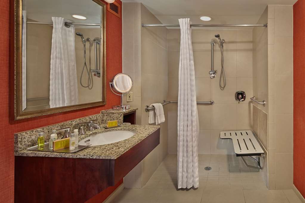 Фото DoubleTree by Hilton Little Rock