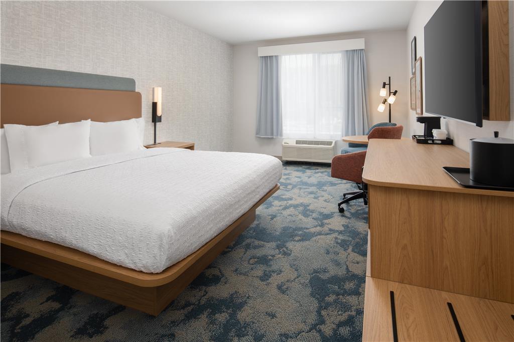 Фото Holiday Inn Express North Hollywood - Burbank Area, an Ihg Hotel