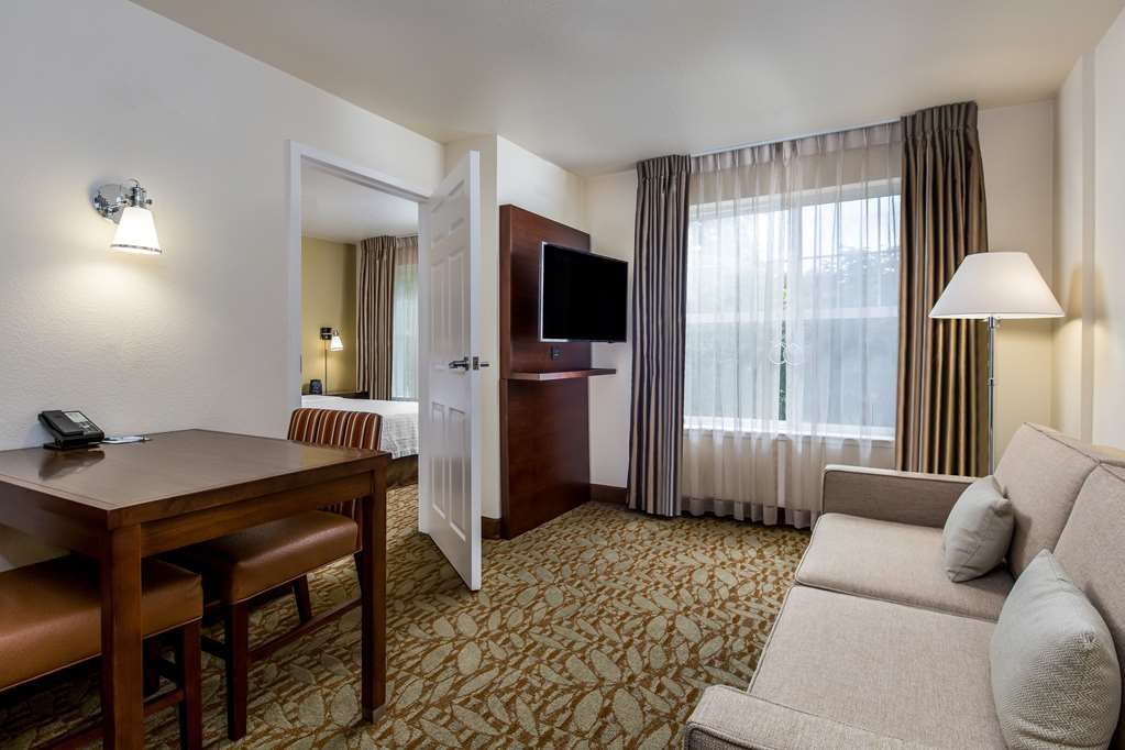 Фото Homewood Suites by Hilton Newark-Fremont