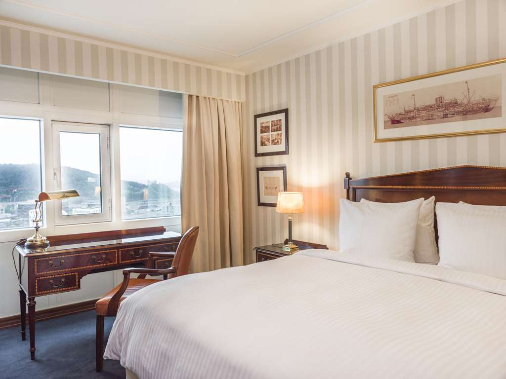 Фото Radisson Blu Plaza Hotel, Oslo