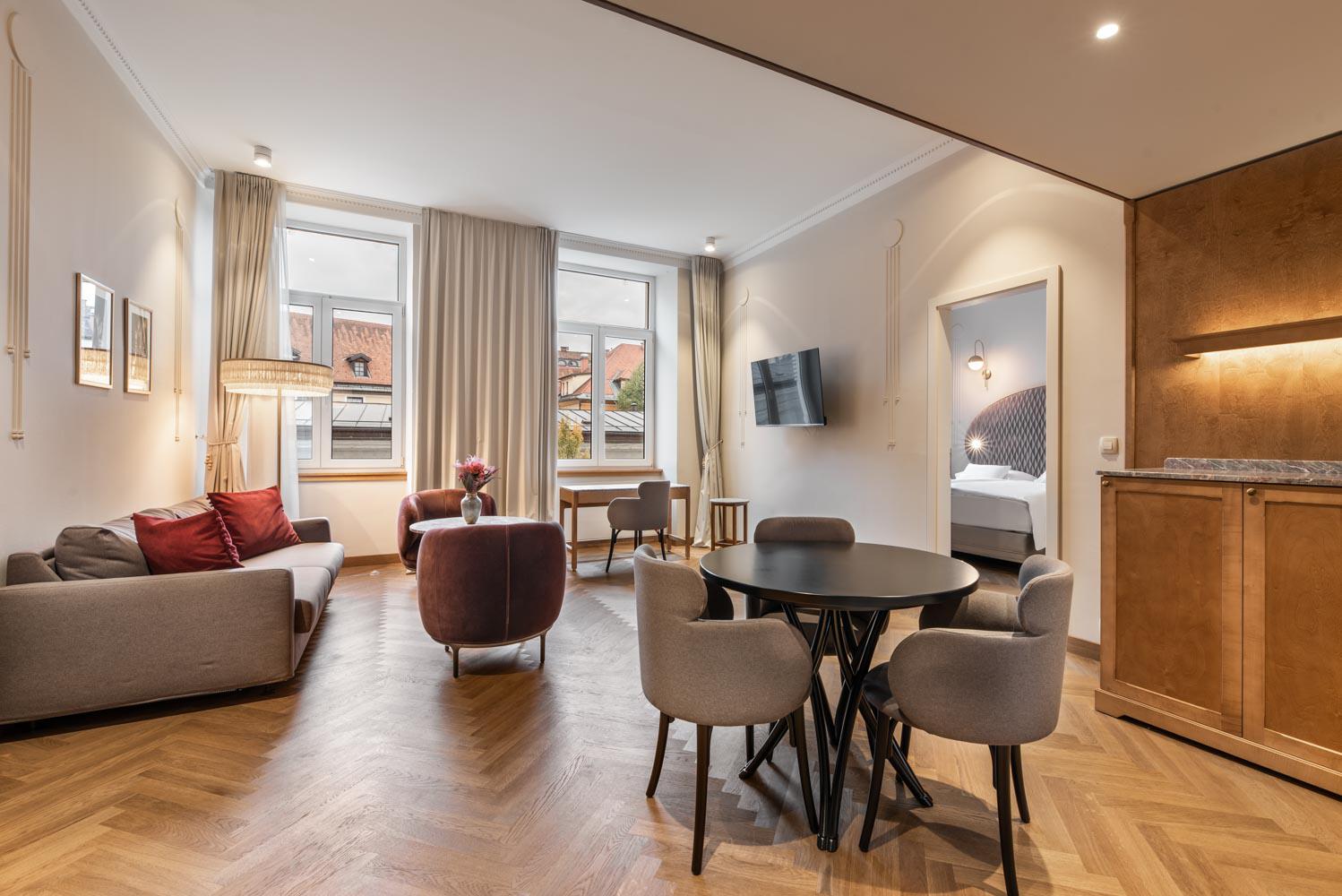 Фото Grand Hotel Union Eurostars