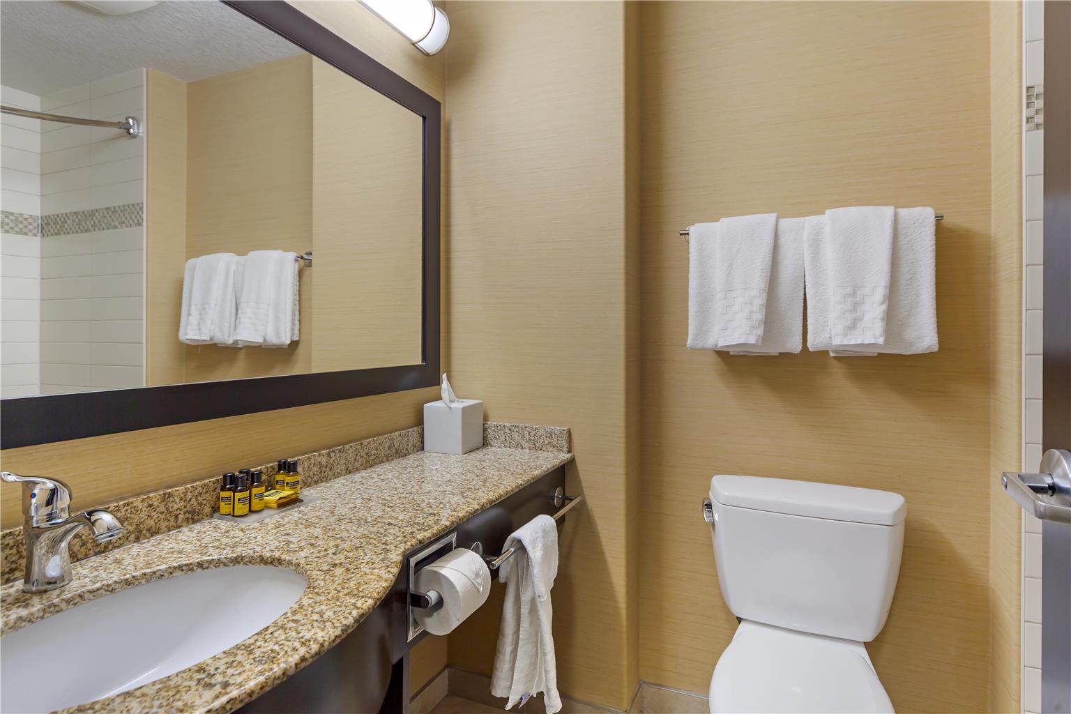 Фото Best Western Plus Sherwood Park