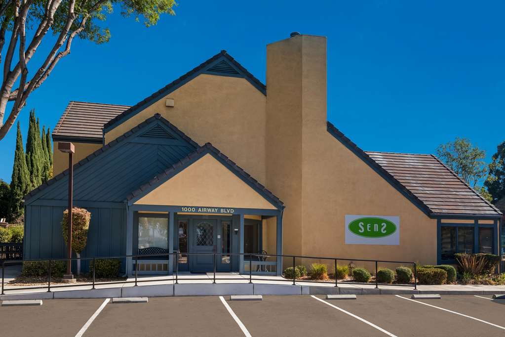 Фото SenS Suites Livermore, SureStay Collection by Best Western